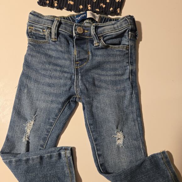 Old Navy Floral Denim Outfit Set 2T - Picture 2 of 5